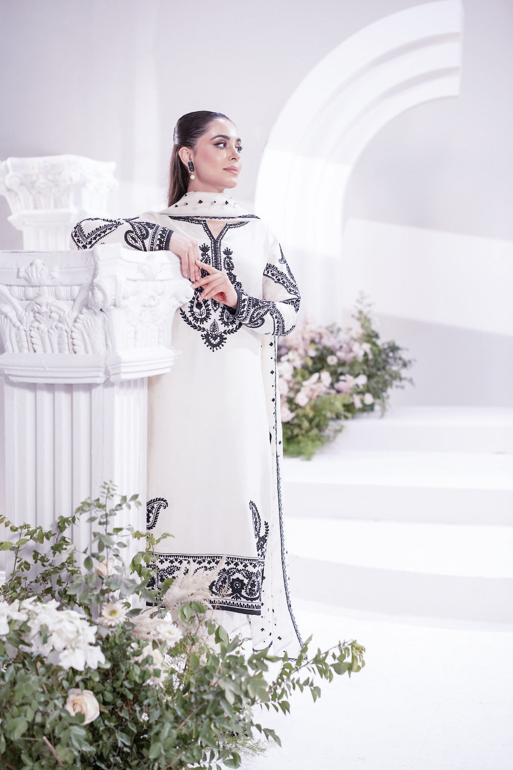 AYRA White 3-Piece Embroidered