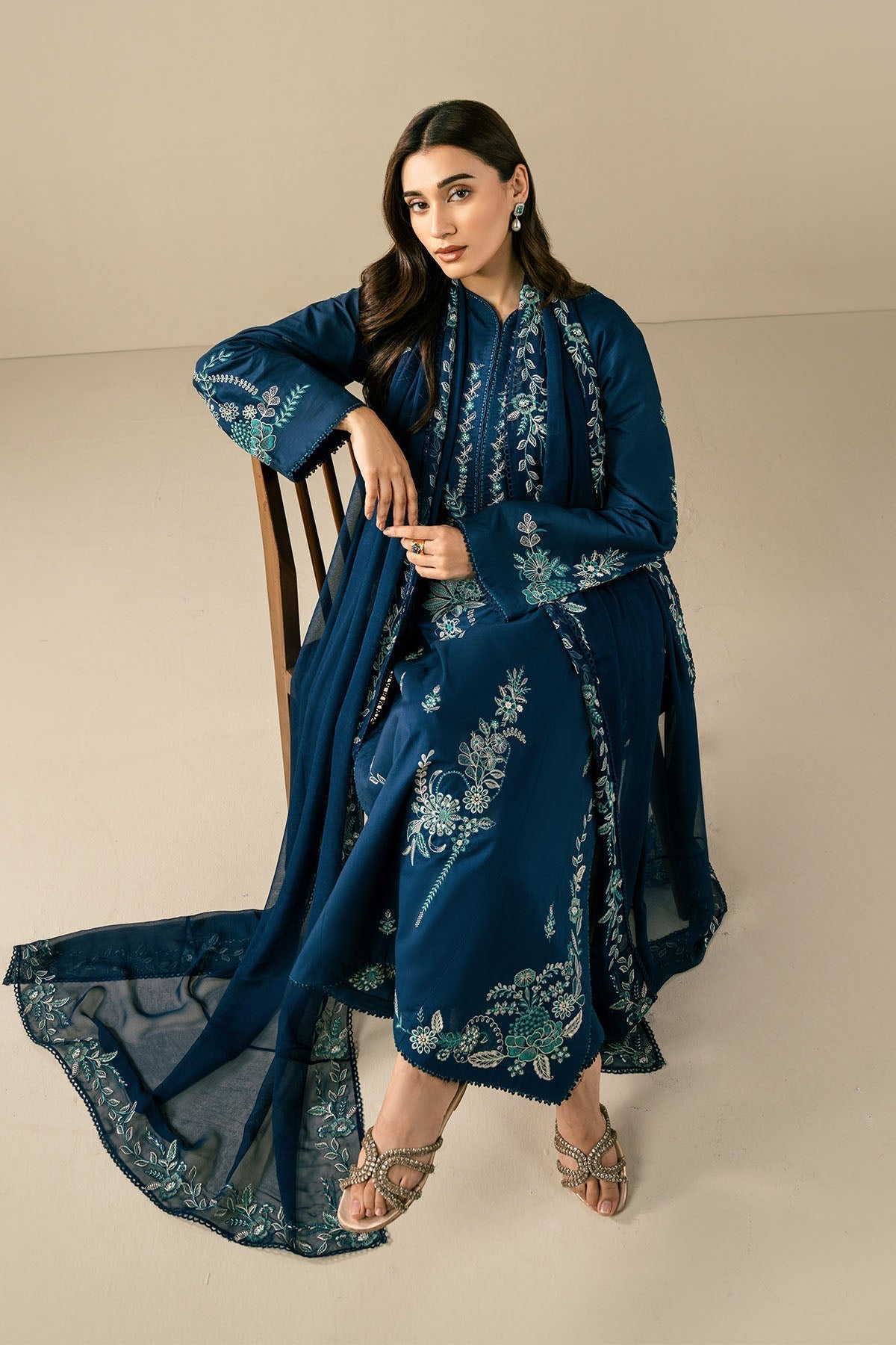 Noor e Naz Luxury 3 Piece