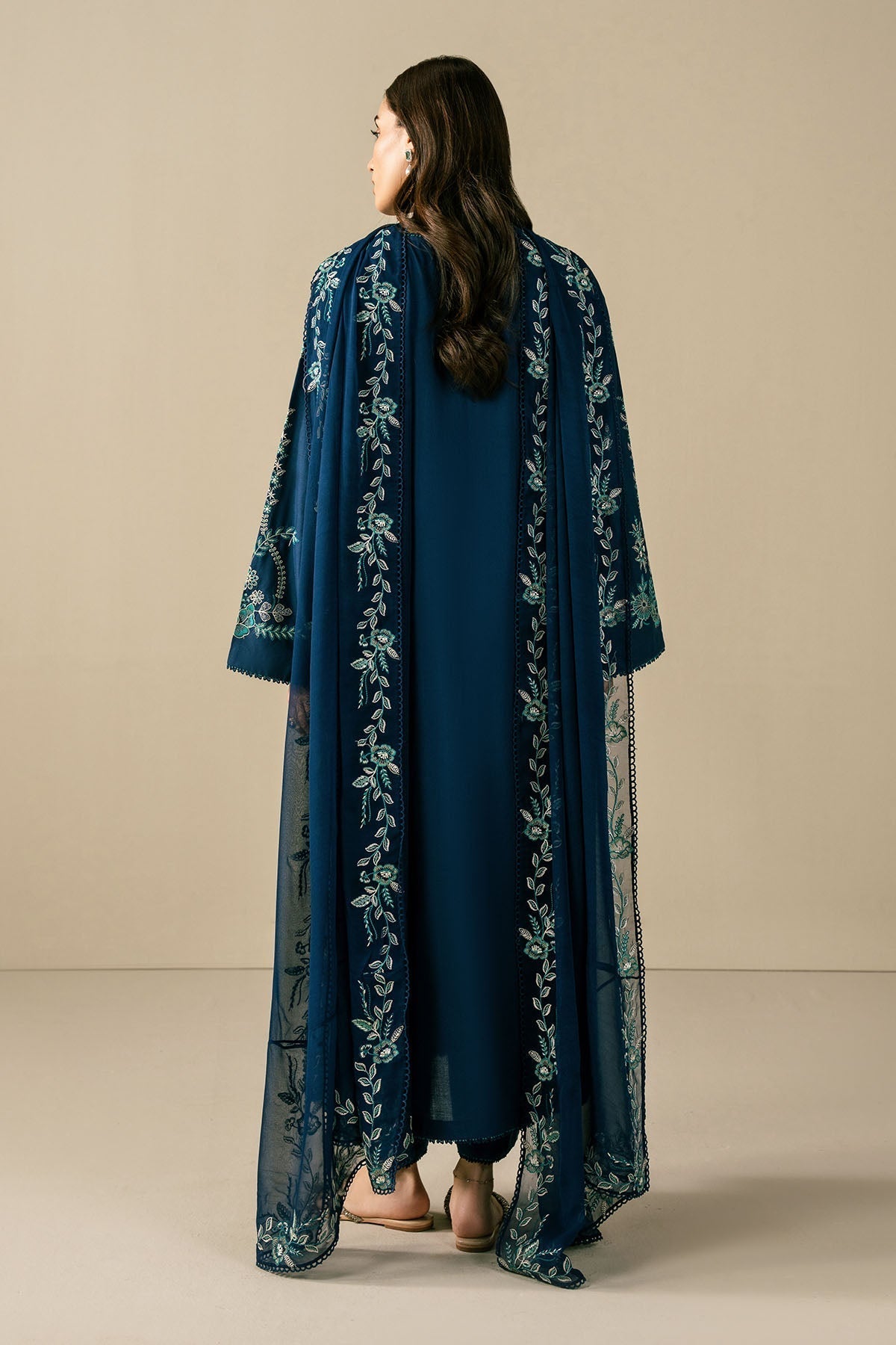 Noor e Naz Luxury 3 Piece