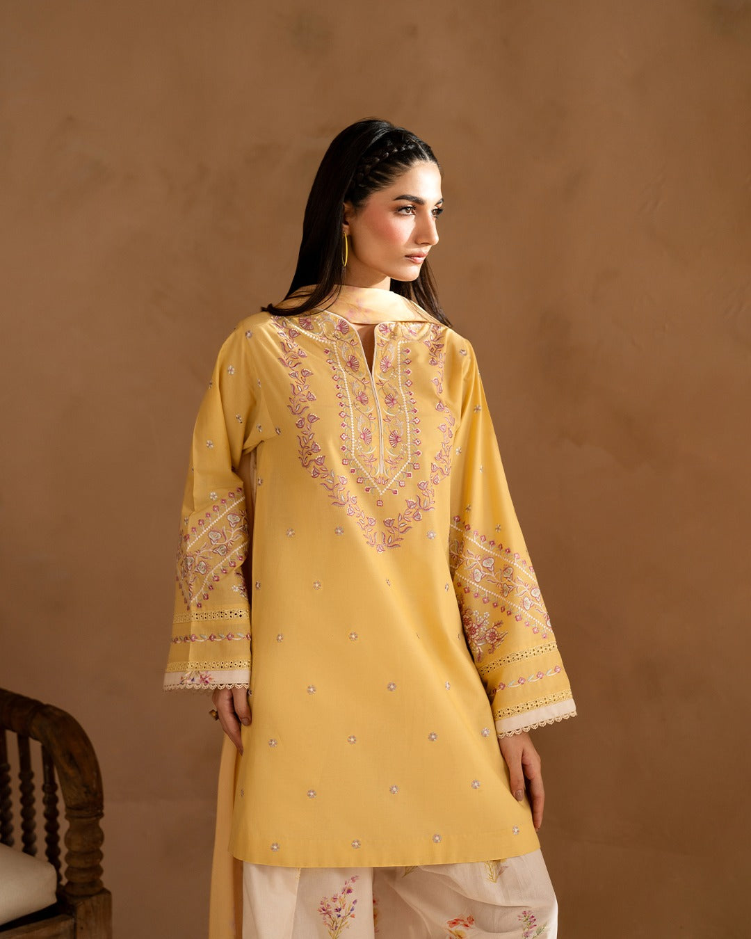 Lemon Blossom 3-Piece Embroidered